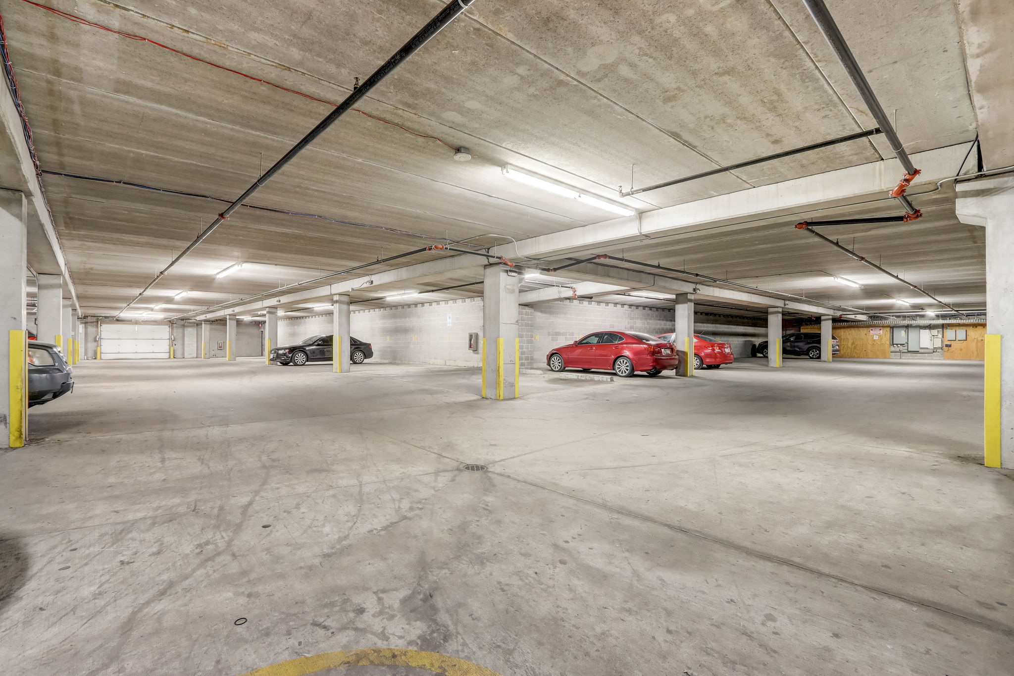 14831-web-or-mls-E Brown St 302-031.jpg